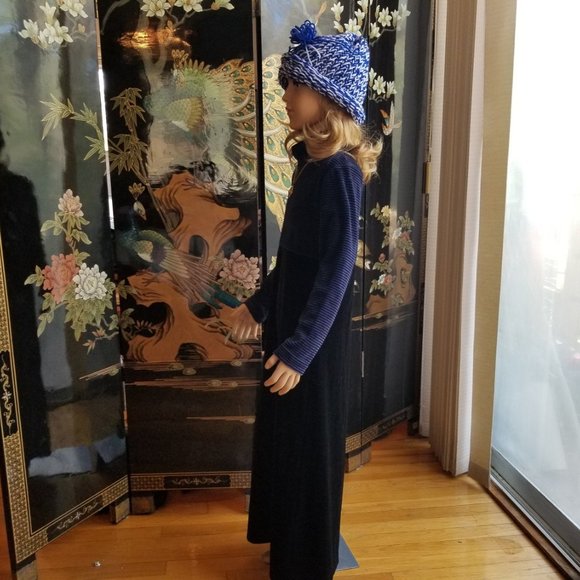 Talbots Kids Size 8 Long Black Velour Fabric Dress - Picture 6 of 8